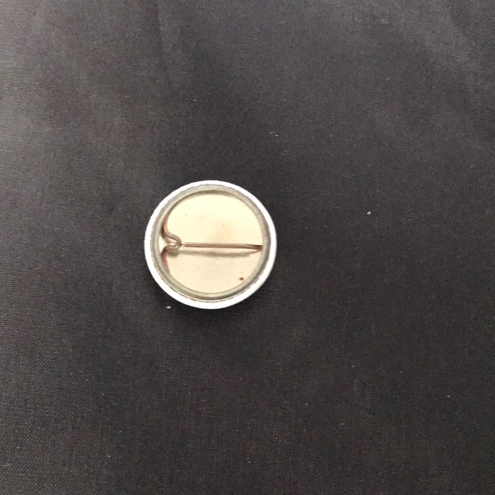 Pins - Picture 7 of 7